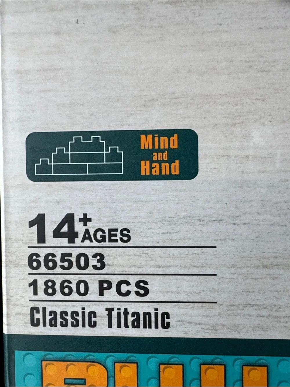 Titanic Building Blocks Ship Model 1860 pieces for ages 14+ NEW